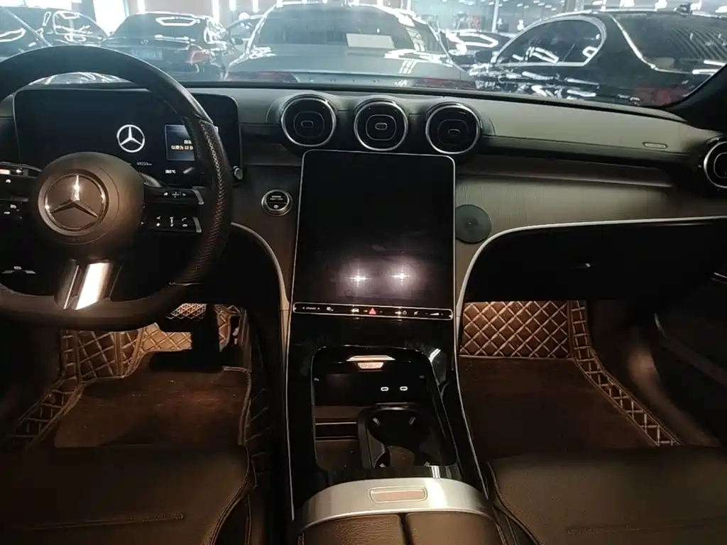 Mercedes-Benz C-Class 2022 — фото 14