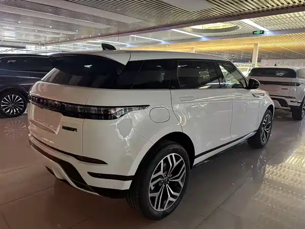 Land Rover Range Rover Evoque 2026