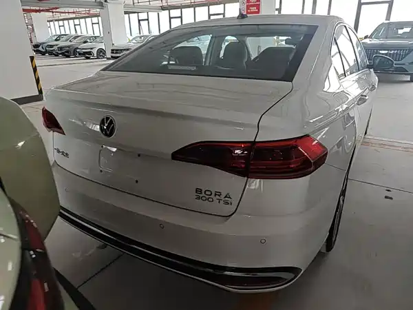 Volkswagen Bora 2024