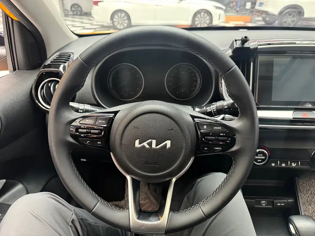 Kia KX1 2023 — фото 14