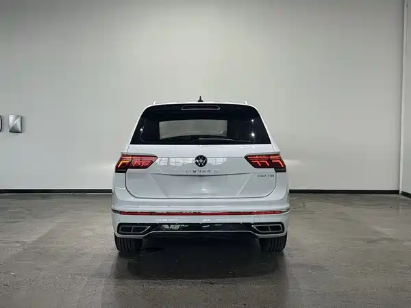 Volkswagen Tiguan L 2023