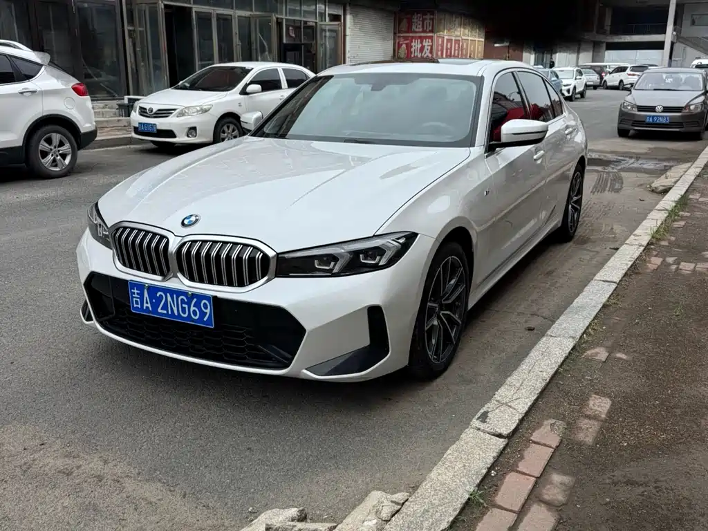 BMW 3 Series 2023