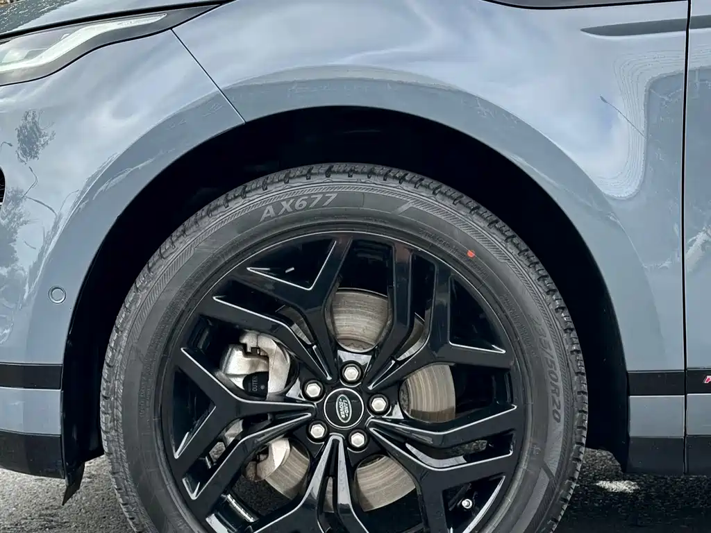 Land Rover Evoque 2021 — фото 7