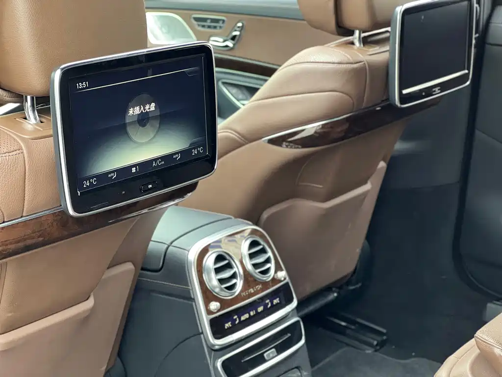 Mercedes-Benz S-Class 2015 — фото 16