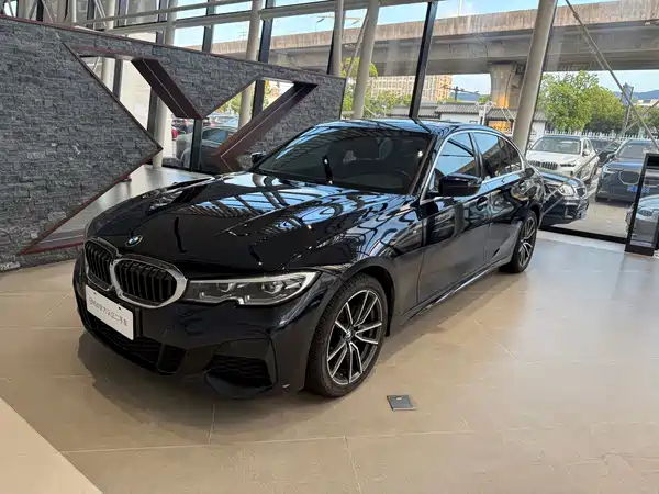 BMW 3 Series 2021