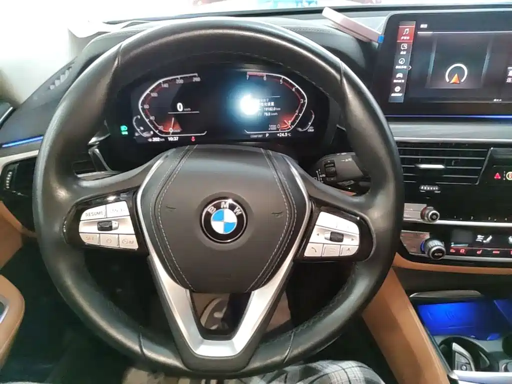 BMW 6 Series GT 2021 — фото 11
