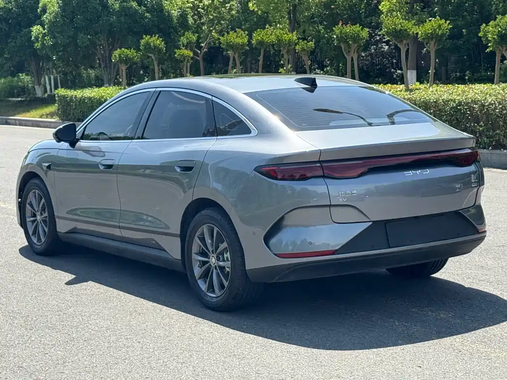 BYD Qin L 2025 — фото 14