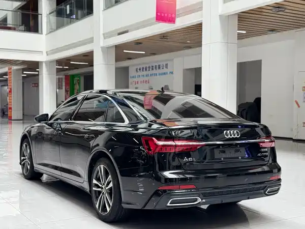 Audi A6L 2020
