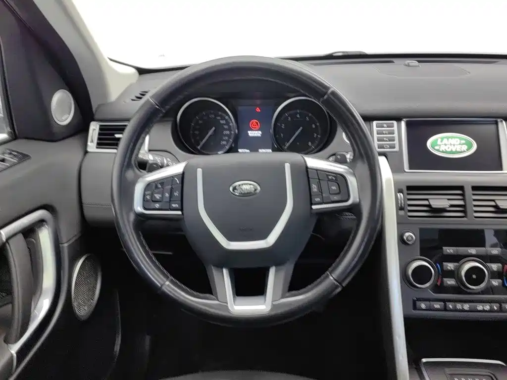 Land Rover Discovery Sport 2019 — фото 11