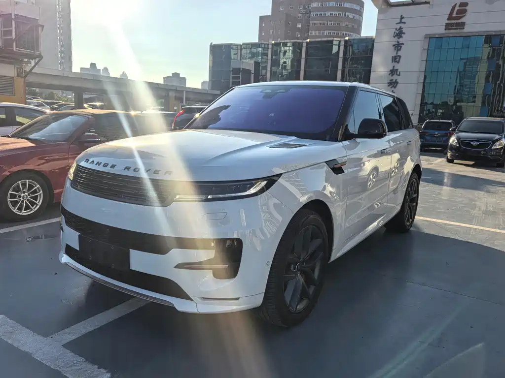 Land Rover Range Rover Sport 2025 — фото 1