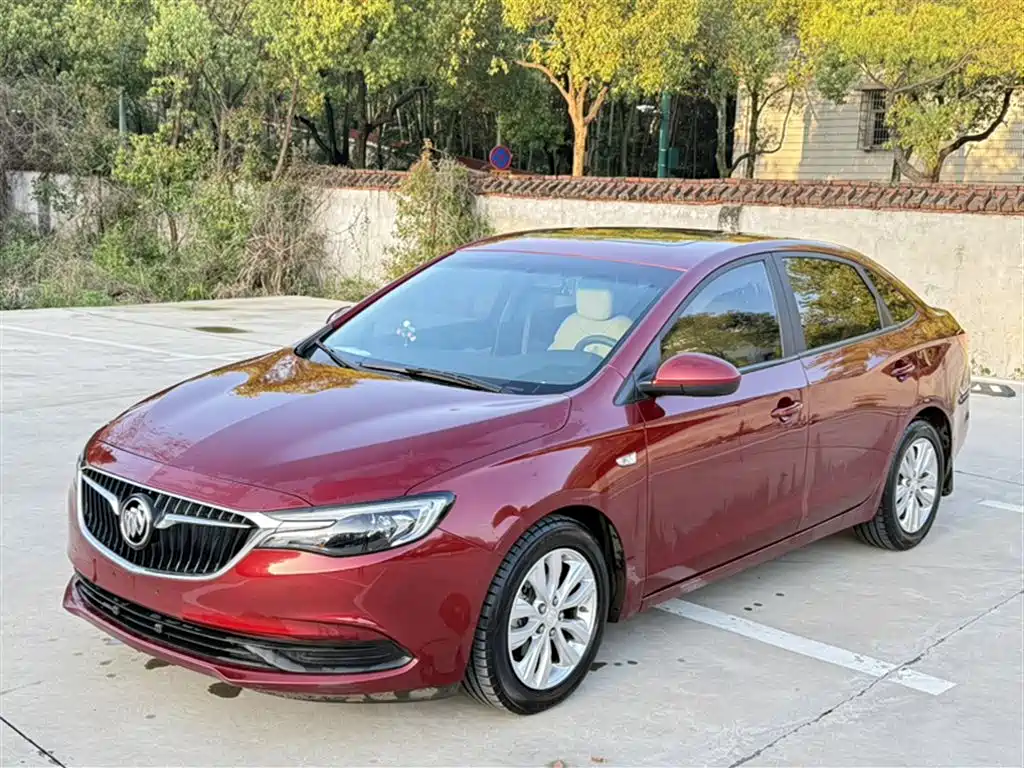 Buick Excelle 2020 — фото 1