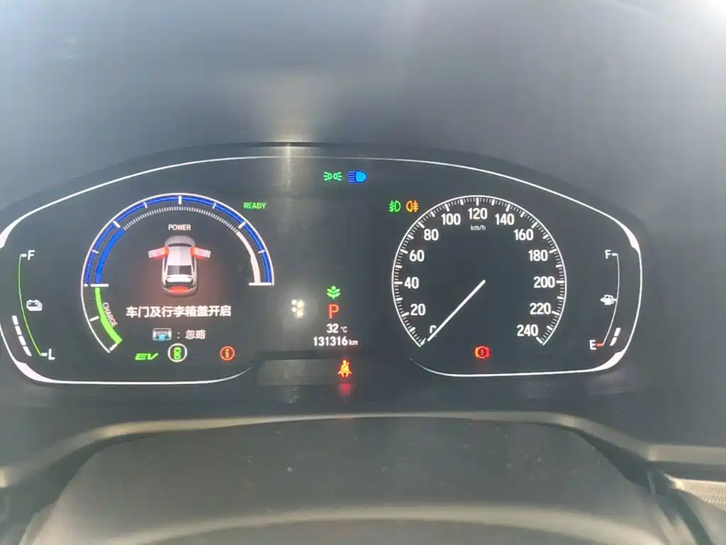 Honda Accord 2020 — фото 12
