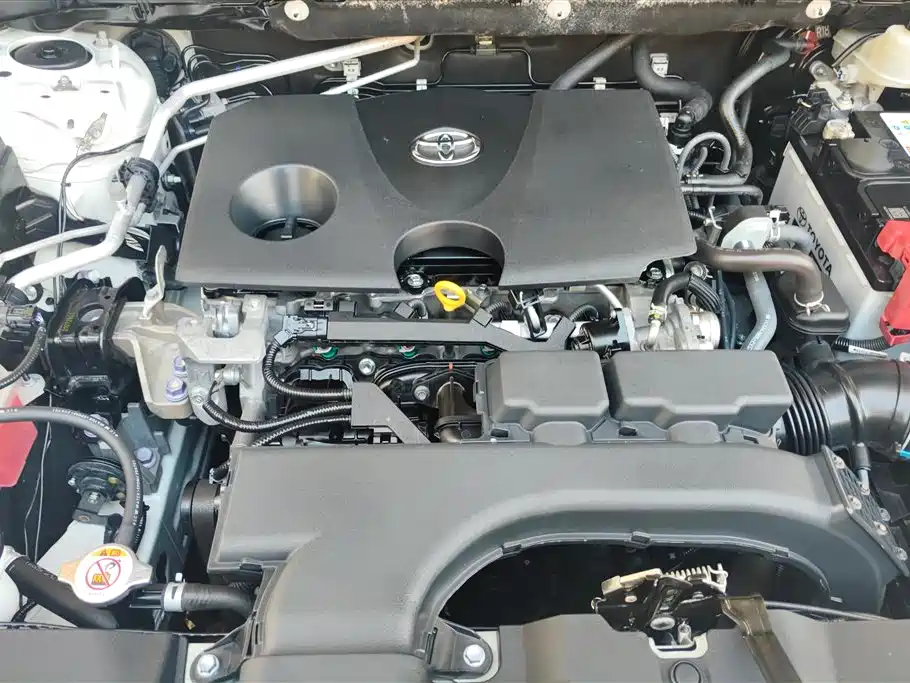 Toyota RAV4 2020 — фото 10