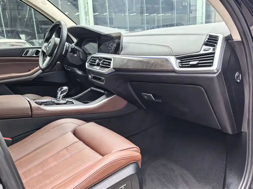 BMW X5 2021