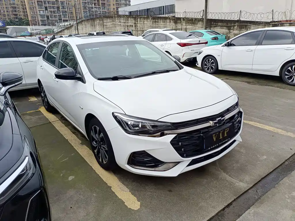 Chevrolet Cruze 2022