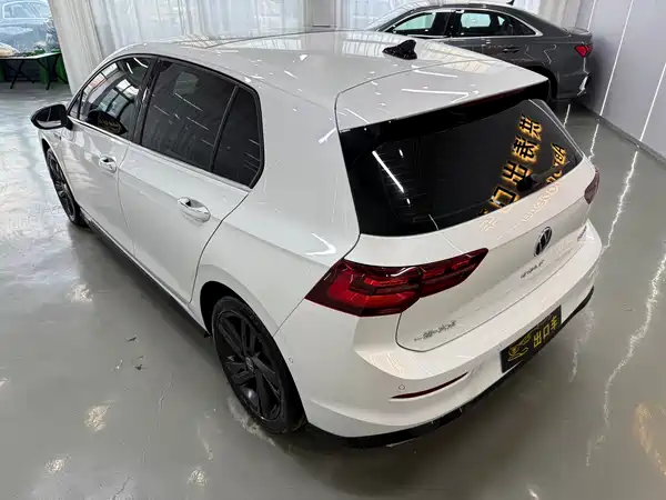 Volkswagen Golf 2022