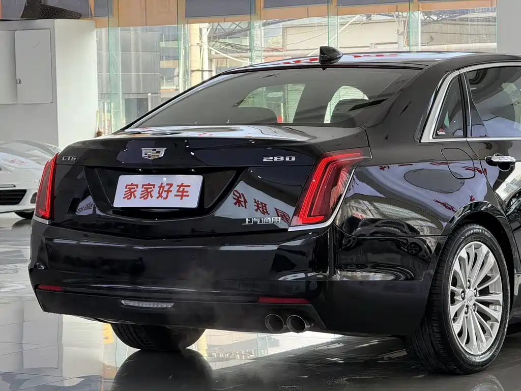 Cadillac CT6 2018 — фото 18