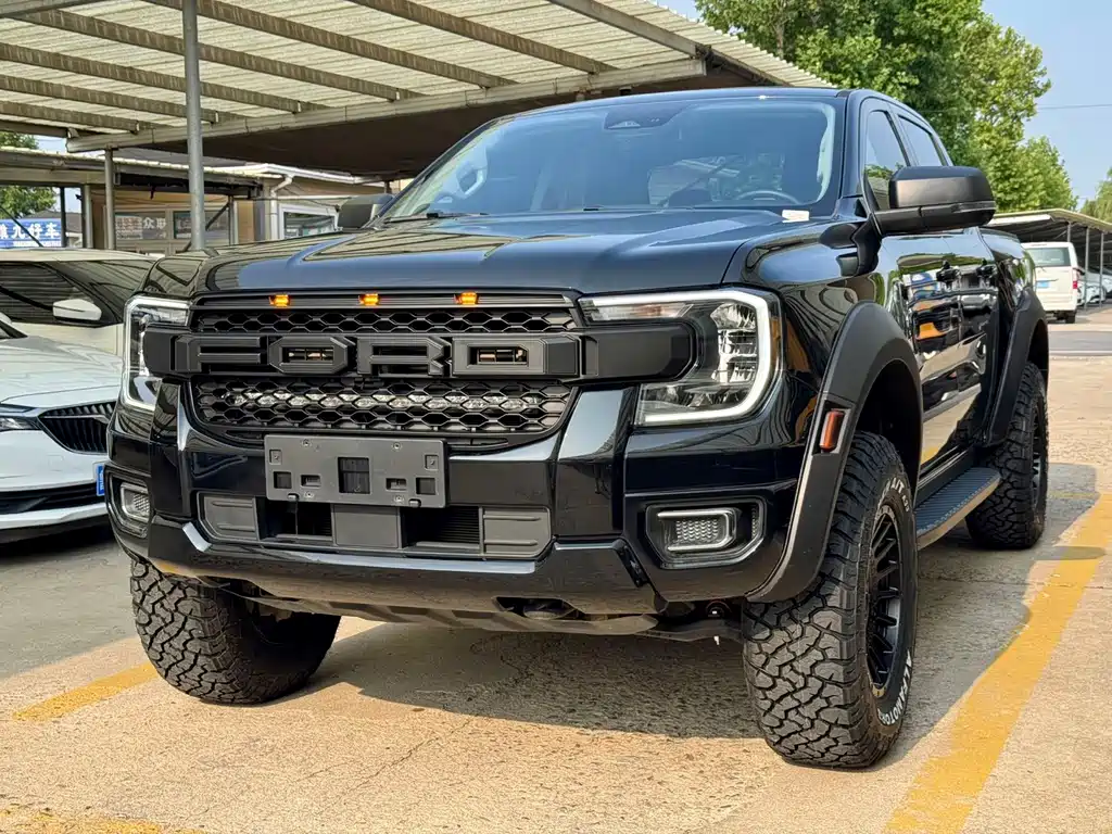 Ford Ranger 2024 — фото 1