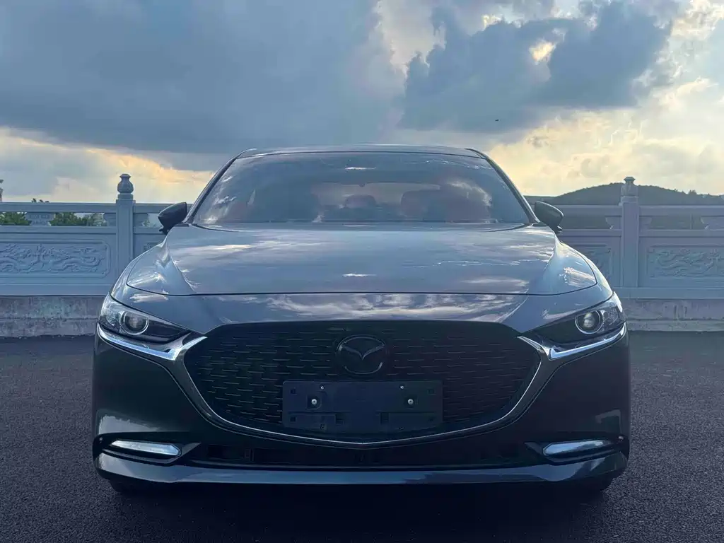 Mazda 3 Axela 2021