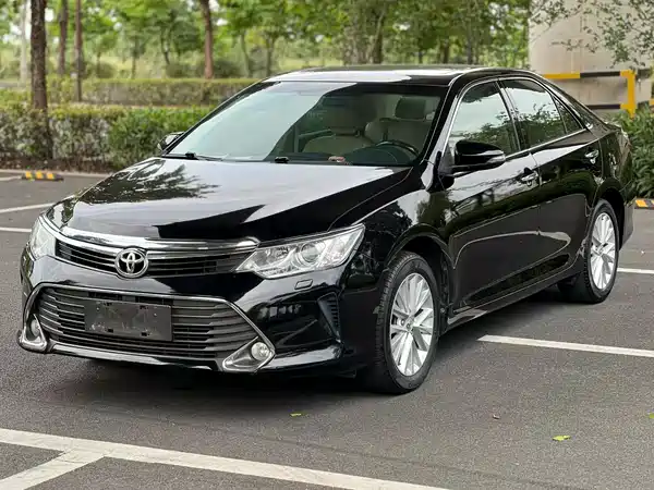 Toyota Camry 2015