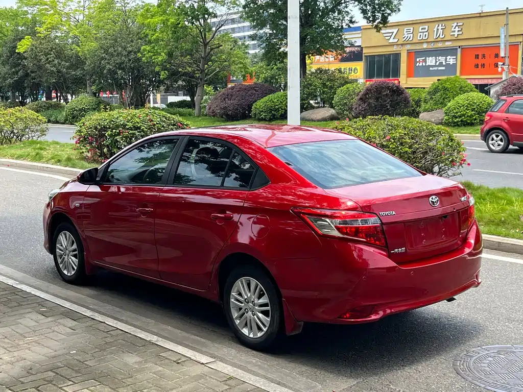Toyota Vios 2014 — фото 6