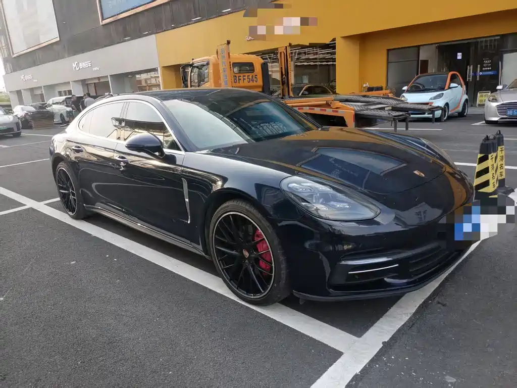 Porsche Panamera 2019 — фото 4
