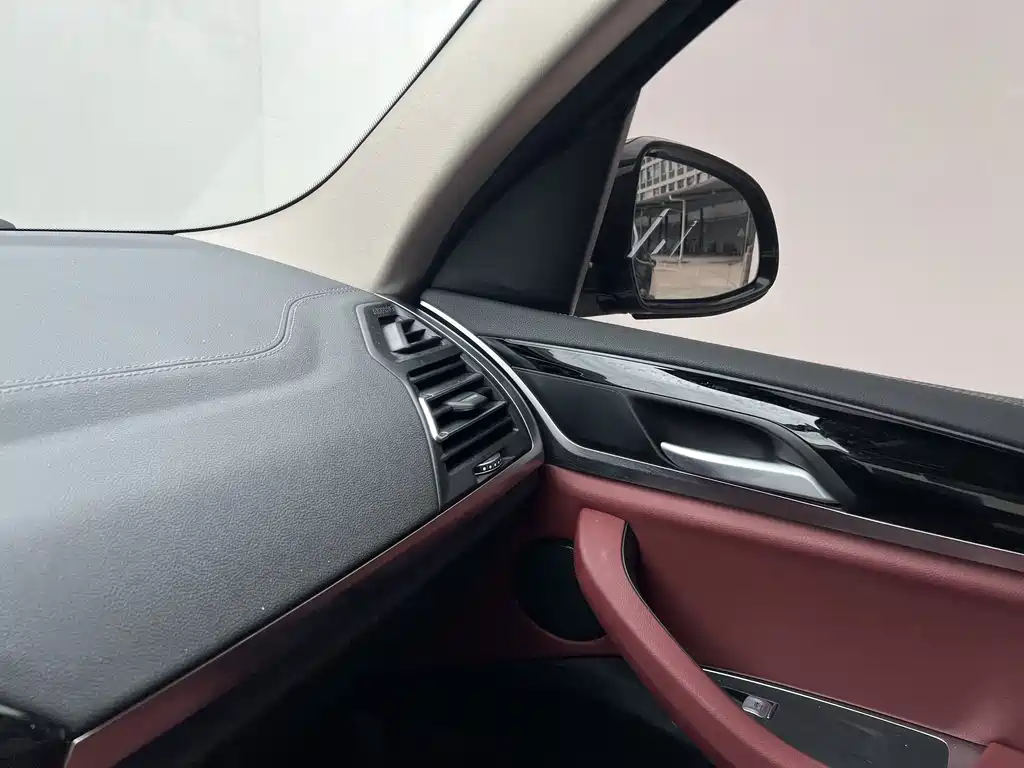 BMW iX3 2023 — фото 10
