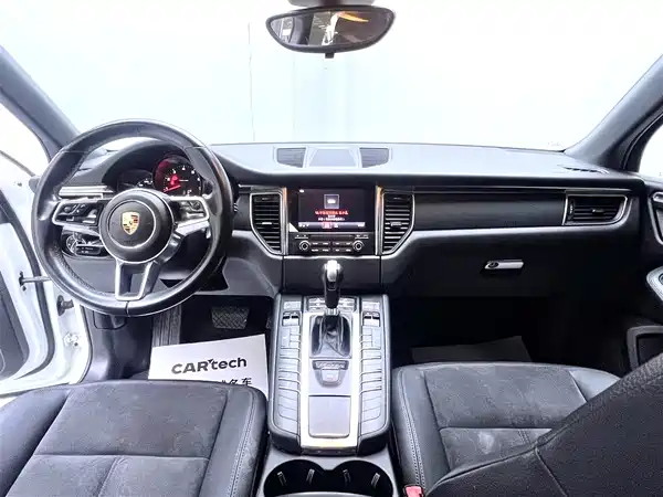 Porsche Macan 2017