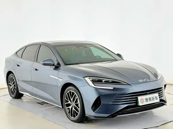 BYD Seal 07 DM-i 2024