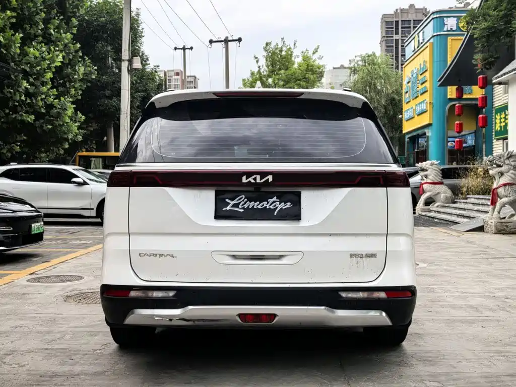 Kia Carnival 2022 — фото 5