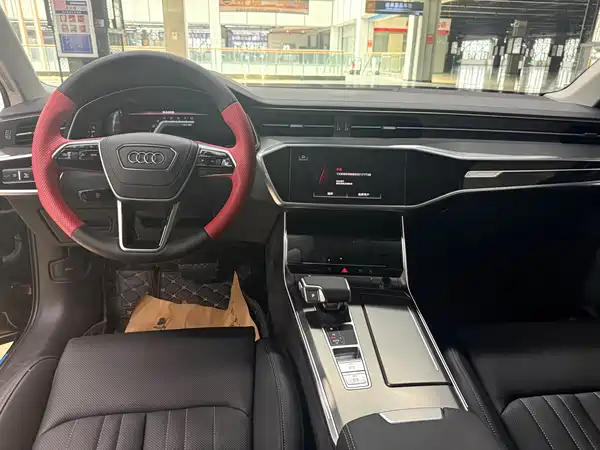Audi A6L 2025