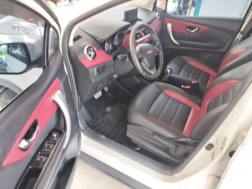 Haval H1 2015 — фото 16