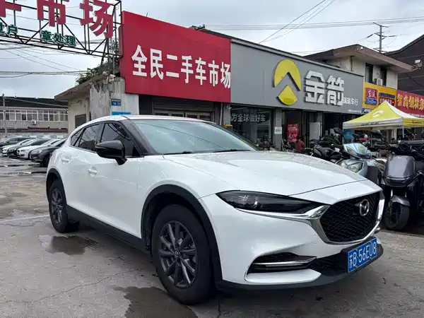 Mazda CX-4 2021