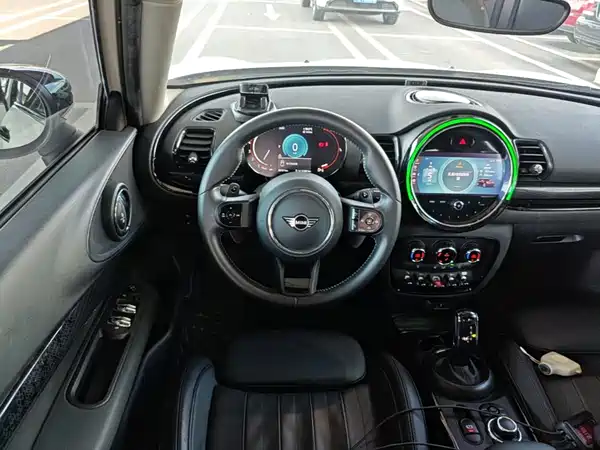 MINI Clubman 2021