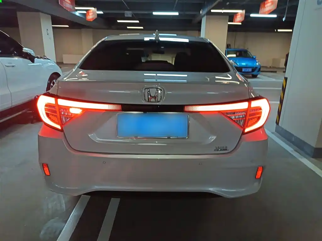 Honda Envix 2022 — фото 4