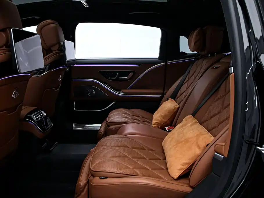 Mercedes-Benz Maybach S-Class 2022 — фото 17