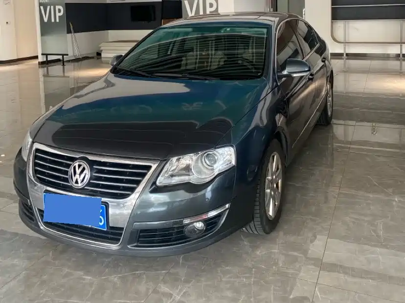 Volkswagen Magotan 2011