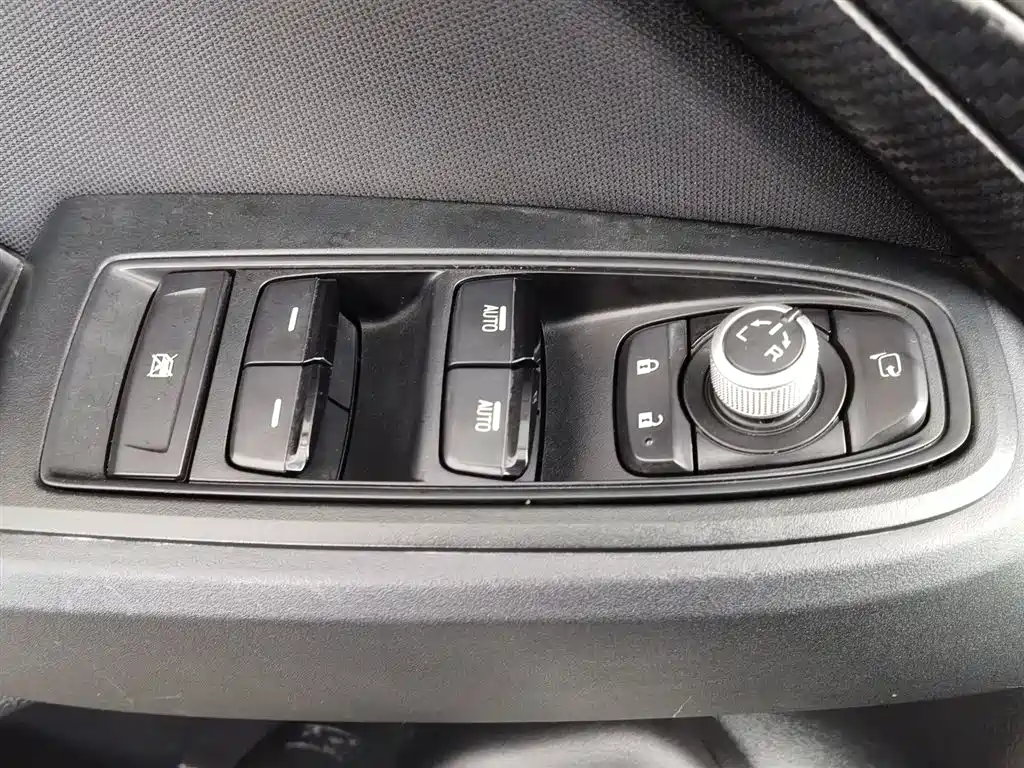 Subaru XV 2021 — фото 9