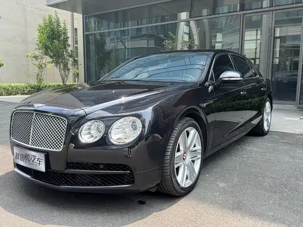 Bentley Flying Spur 2017