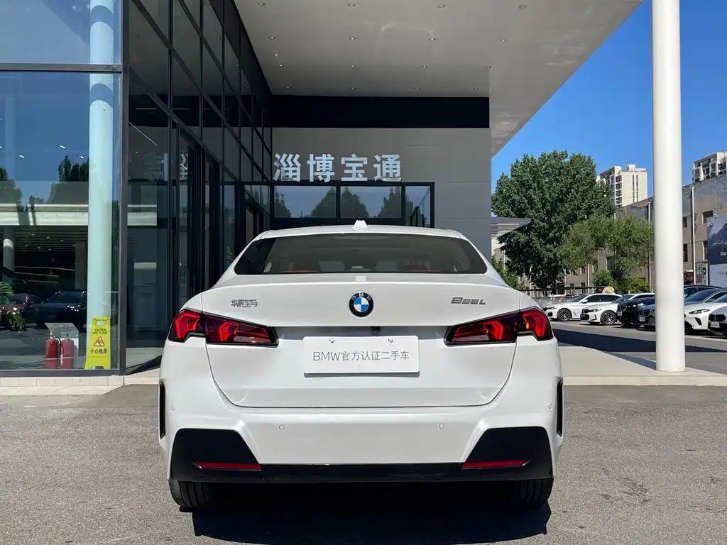 BMW 2 Series 2025 — фото 13