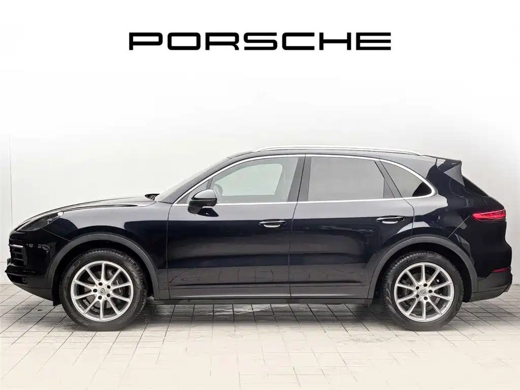 Porsche Cayenne 2018 — фото 7