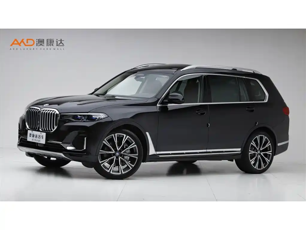 BMW X7 2020 — фото 1