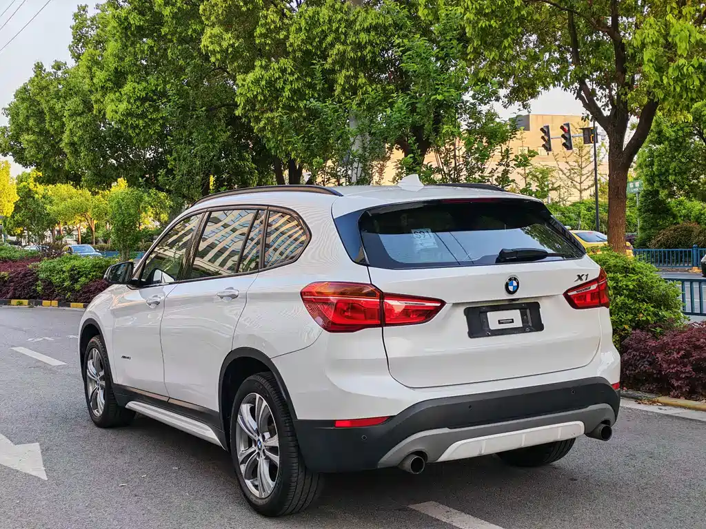 BMW X1 2018 — фото 6