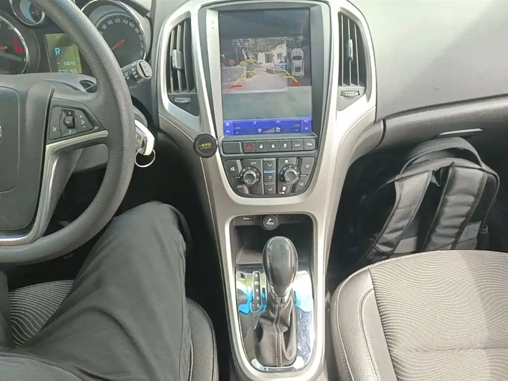 Buick Excelle 2016 — фото 14