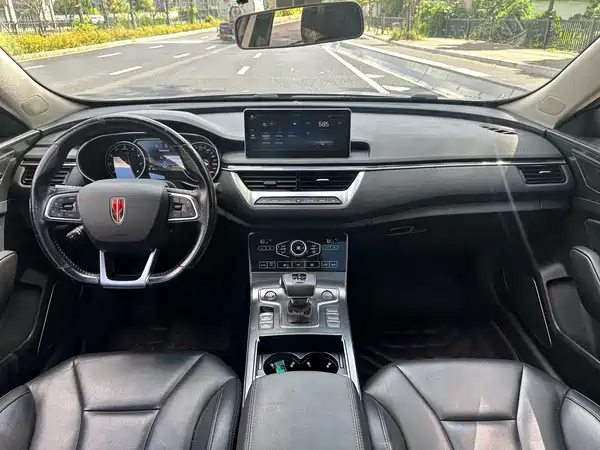 Hongqi H5 2020