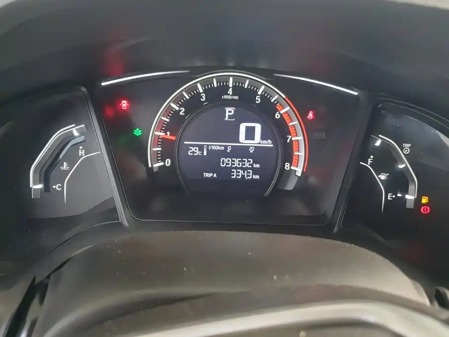 Honda Civic 2018 — фото 14
