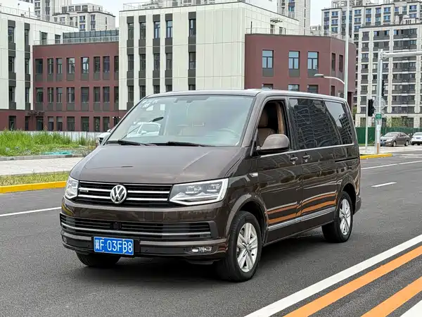 Volkswagen Metroway 2016