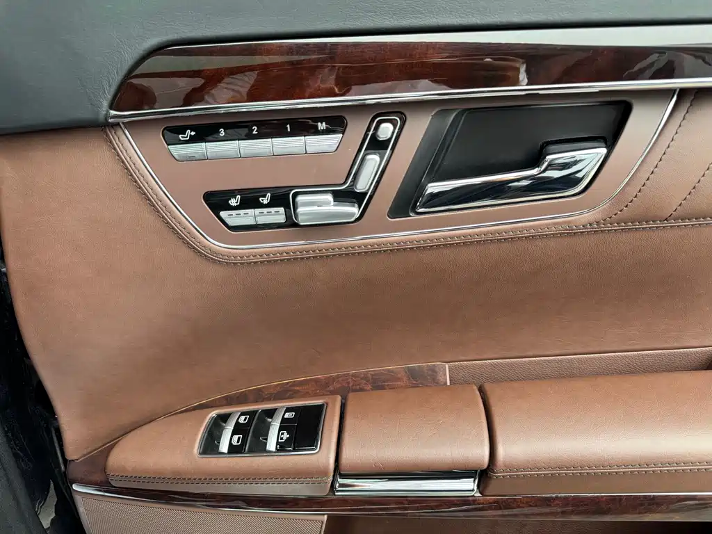 Mercedes-Benz S-Class 2012 — фото 29
