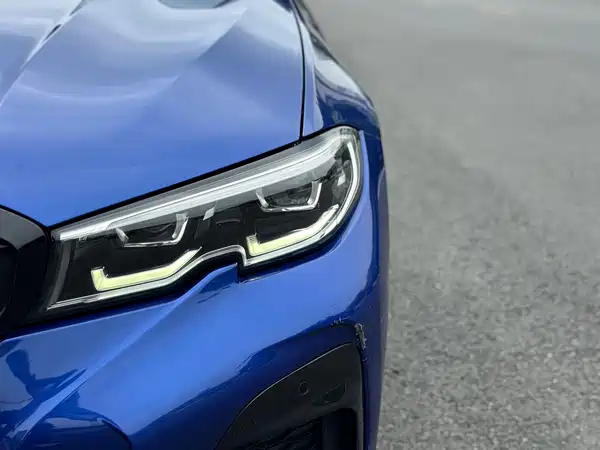 BMW 3 Series 2021