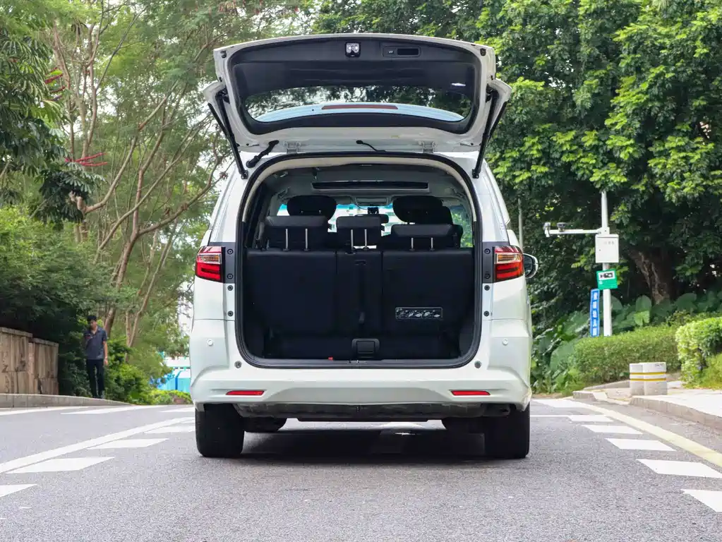 Honda Odyssey 2017 — фото 16